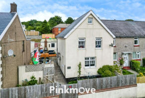 1, Capel Newydd Avenue, Pontypool NP4 9LN