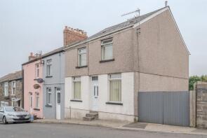 14, Clifton Terrace, Maxworthy Road, Pontypool NP4 9QR