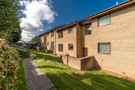 7/4 Wardiefield, Trinity, EH5 1RX