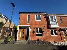 14, Royal Architects Road, East Cowes PO32 6FL