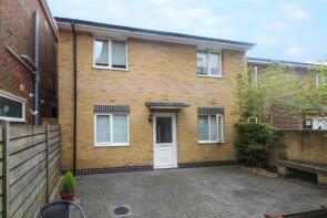 Flat 8, 27 Goldings Court, Boltro Road, Haywards Heath RH16 1BP