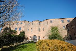 14, St Johns Court, Axbridge BS26 2AY