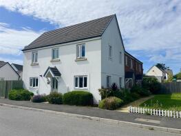 61, Taylor Crescent, Bideford EX39 3FA