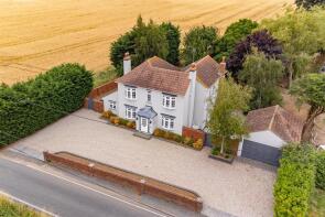 Hove To, Paglesham Road, Rochford SS4 2EF