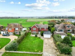 8 The Salterns, Coastal Road, Littlehampton BN16 1SJ