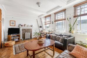 Flat 66, Chiltern Court, Baker Street, London NW1 5SQ
