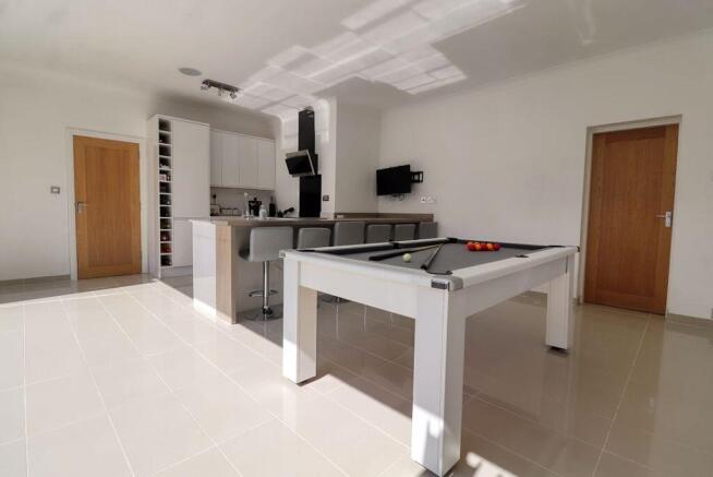Kitchen/Living