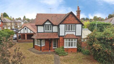 St. Johns Avenue, Harlow