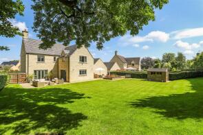 46, Bownham Mead, Rodborough Common, Stroud GL5 5DZ