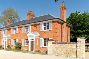10, Garden Lane, Newport Pagnell MK16 9ED