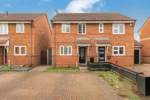 23, Ellis Close, Grays RM16 3DN