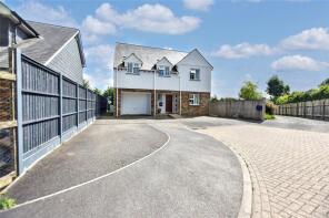 3, Canal Rise, Holsworthy EX22 7FF