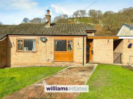 31, Maes Y Llan, Carrog, Corwen LL21 9AW