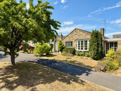 Boston Spa ~ Byland Close, LS23