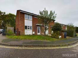 1, Glebe Close, Essendon, Hatfield AL9 6HZ