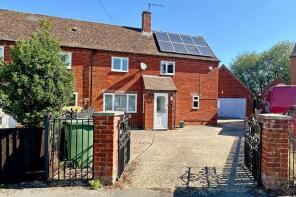 31, The Close, Woodcote, Reading RG8 0SB
