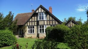 1 Dormy Lodge, Dormy Houses, East Road, Colchester CO5 8UW