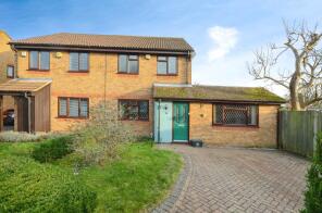 66, Ladywalk, Rickmansworth WD3 9YZ