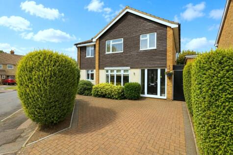 Whitehill Road, Barton Le Clay, Bedfordshire, MK45 4PF