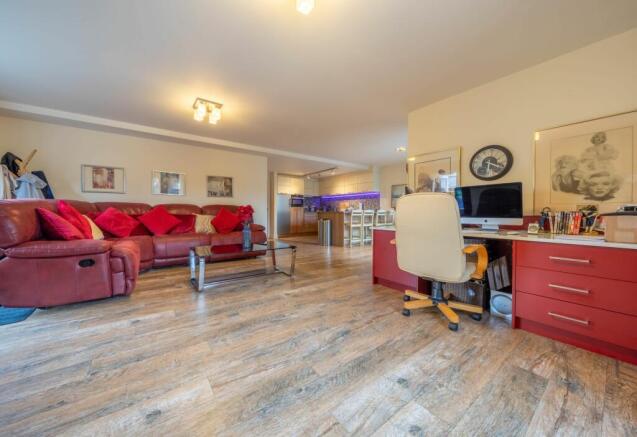 SITTING ROOM
