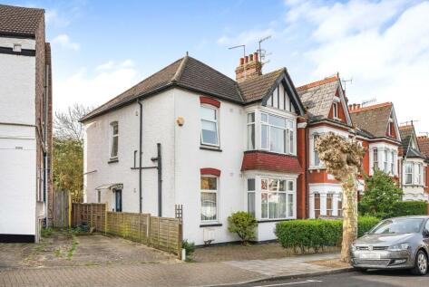 Vaughan Road, West Harrow Village