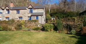 Ardwyn, Bethania Terrace, Bontddu LL40 2UW