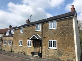 19 Dovetail Cottage, Main Street, Bridport DT6 3SA