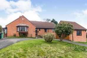 Heathfield, Grantham Road, Grantham NG33 4EQ