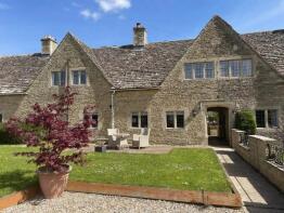 2, Saxons Close, Filkins, Lechlade GL7 3JD