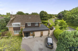 35, Chedworth Gate, Broome Manor, Swindon SN3 1NE
