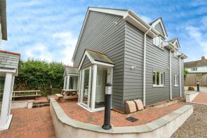 2, Copper Beech Mews, St Issey, Wadebridge PL27 7FZ