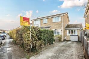 8, Southlands, Aston, Bampton OX18 2DA
