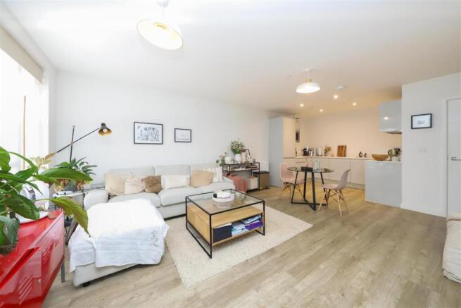 Kitchen/living area