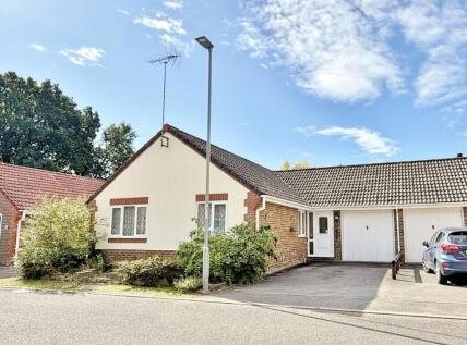 Orchard Court, Verwood, Dorset, BH31