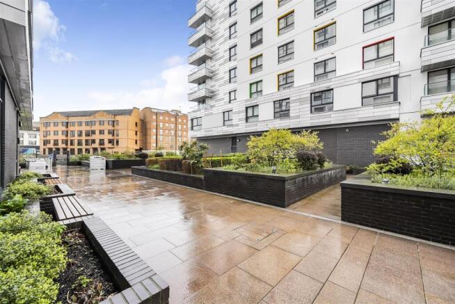 Residents Courtyard