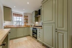 1, Cape Cottages, Church Street, Maidstone ME15 0BU
