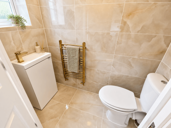 Downstairs wc