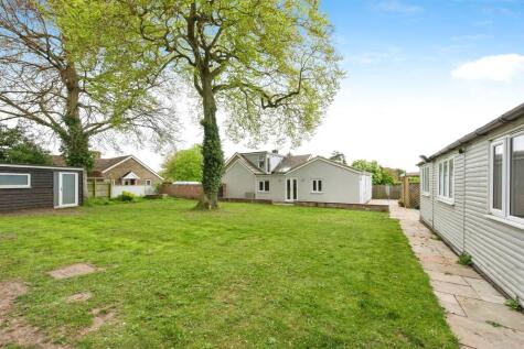 The Hall Close, Icklingham, Bury St. Edmunds