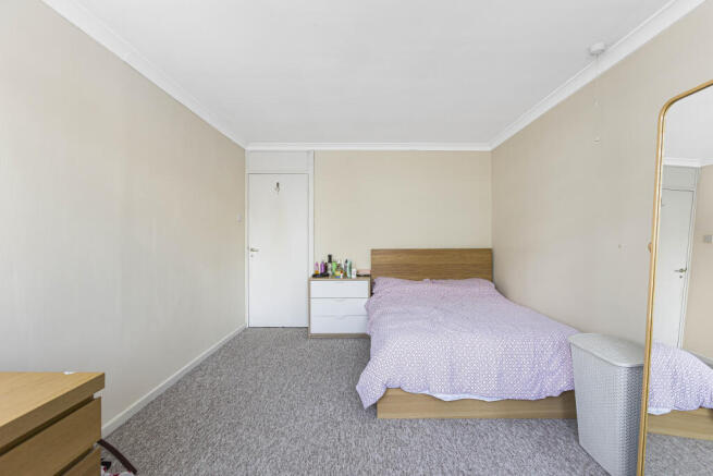 Flat 4, Fareham House