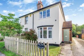 1, New Cottages, Village Road, Amersham HP7 0LR