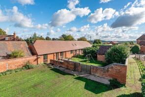 Harvest Barn, Rashwood Farm Lane, Droitwich WR9 0BW