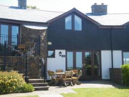 8, Green Acres Cottages, Penpillick, Par PL24 2RU