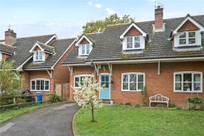 Blossom Cottage, Station Road, Winchfield, Hook RG27 8BY