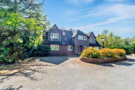 Farnham Road, Holt Pound, Farnham