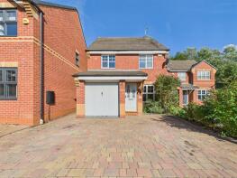 28, Lockside View, Rugeley WS15 1NJ