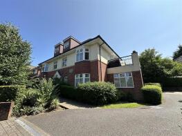 10, 62 Fraser Court, Talbot Road, Bournemouth BH9 2JG