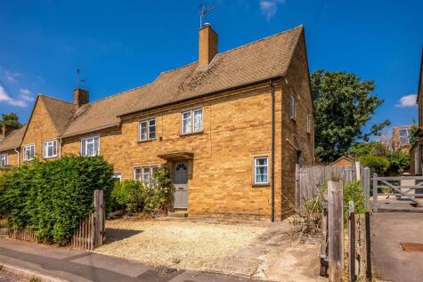 Sturt Close, Charlbury