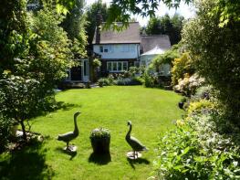 Magpie Cottage, Chart Lane, Westerham TN16 1LZ