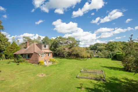 Meres Lane, Cross in Hand, East Sussex, TN21 0TZ