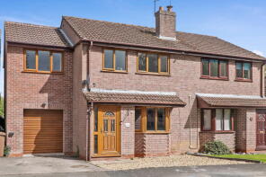 24, Hawthorne Close, Pershore WR10 2SA